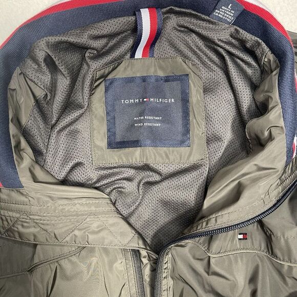 Tommy Hilfiger Men's Performance Windbreaker Water Resistant Jacket, L - Picture 3 of 9